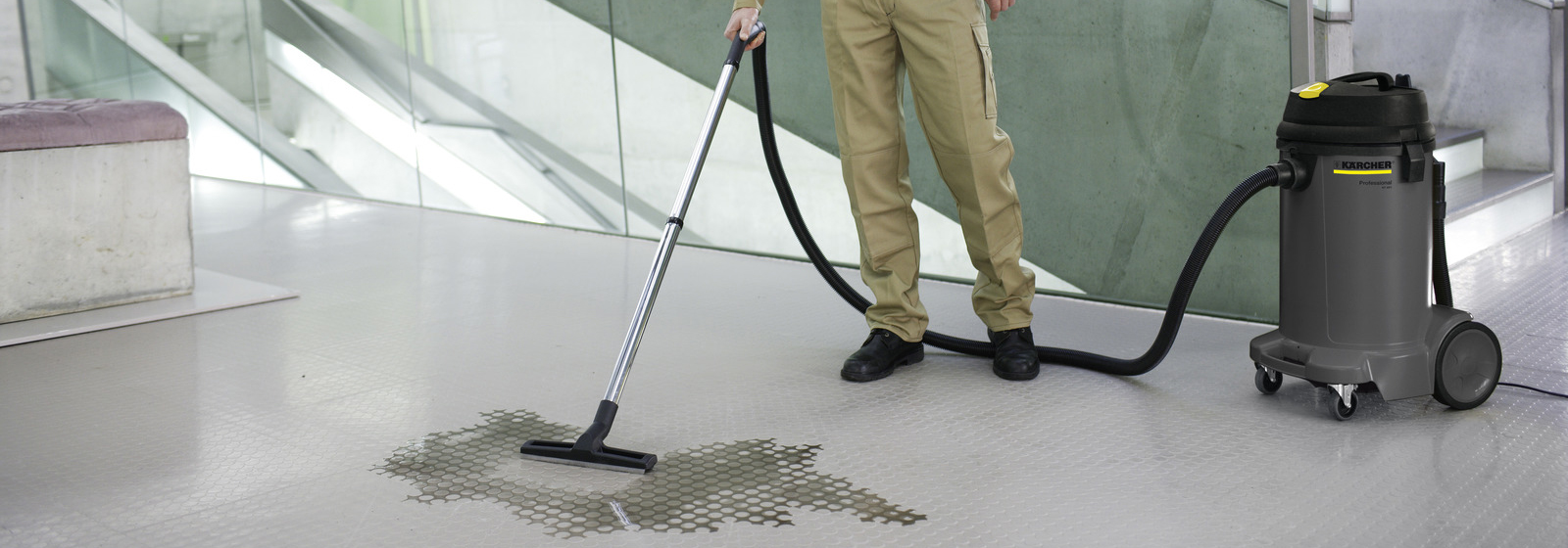 Kärcher Wet and Dry Vacuum Cleaners - Standard class